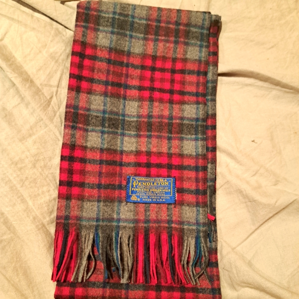 Pendleton vintage Multicolor wool scarf